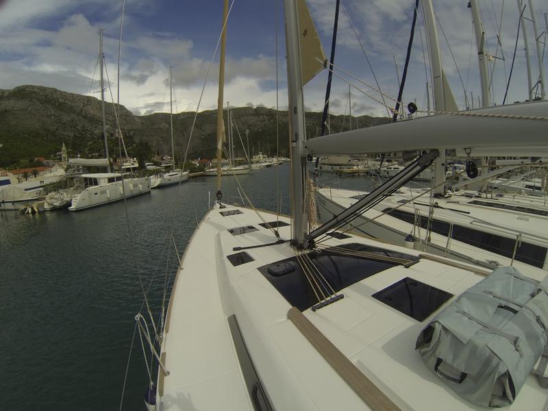 Book yachts online - sailboat - Dufour 460 Grand Large - Olipa - rent