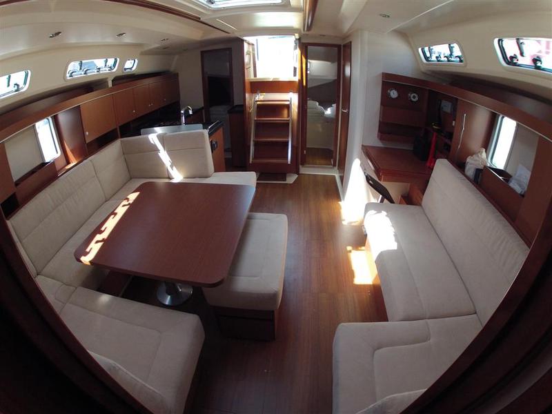 Book yachts online - sailboat - Hanse 445 - Silba I - rent