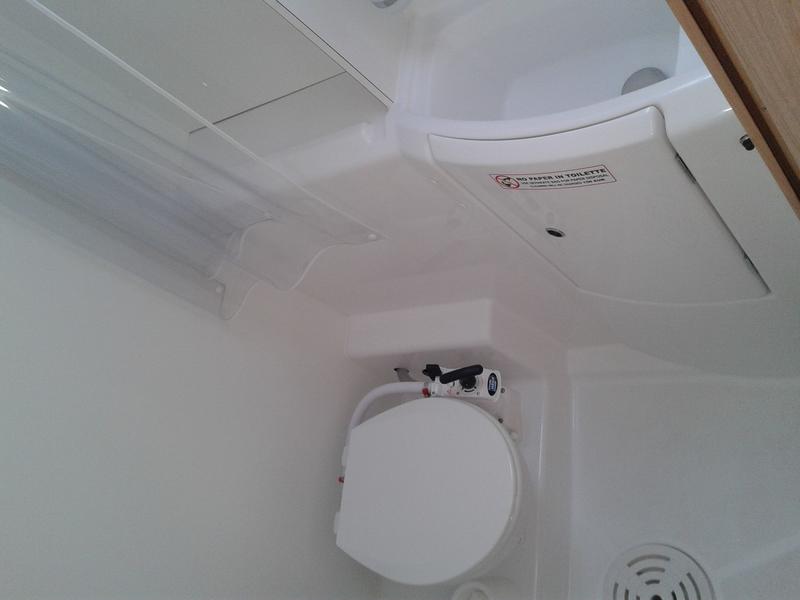 Book yachts online - catamaran - Lagoon 400 S2 - Evelina - rent