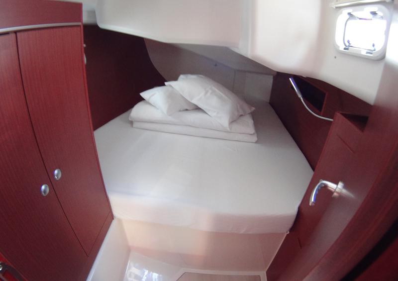 Book yachts online - sailboat - Hanse 455 - Vitae - rent