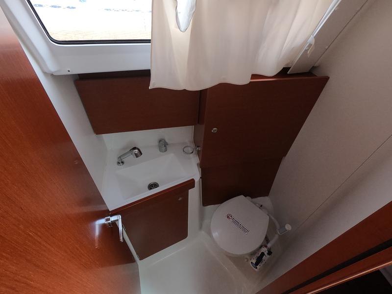 Book yachts online - sailboat - Oceanis 35.1 - Abeona - rent