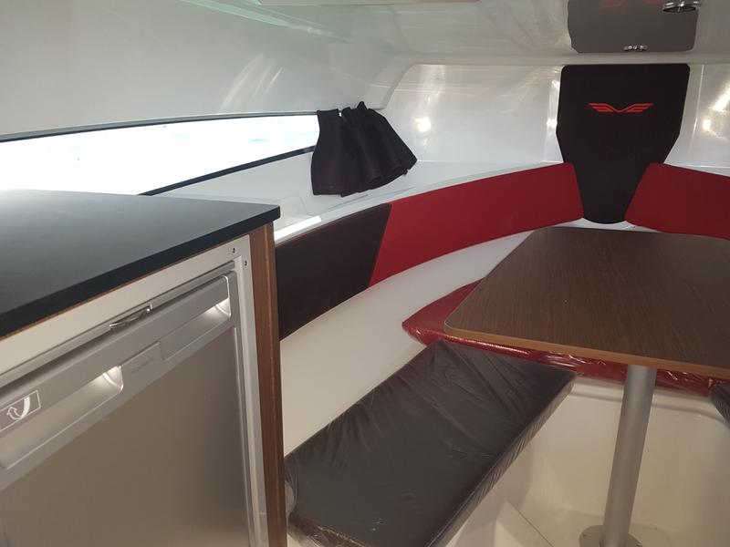 Book yachts online - motorboat - Beneteau Flyer 7.7 SUNdeck - Flyer 7.7 SUNdeck - rent