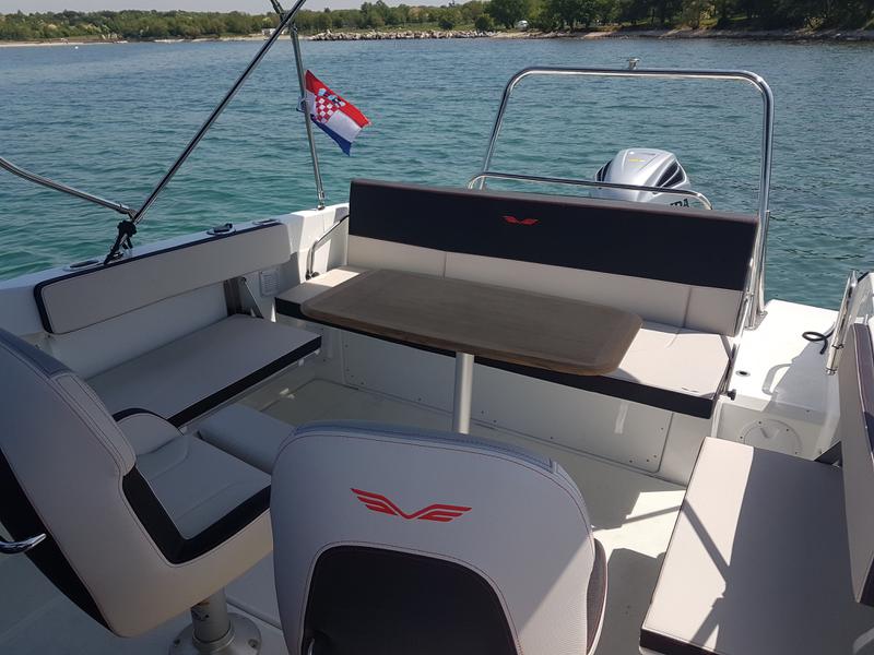 Book yachts online - motorboat - Beneteau Flyer 7.7 SUNdeck - Flyer 7.7 SUNdeck - rent