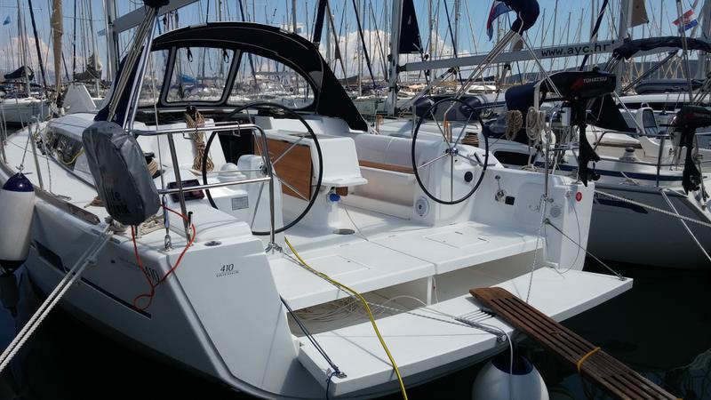 Book yachts online - sailboat - Dufour 410 Grand Large - Olib - rent