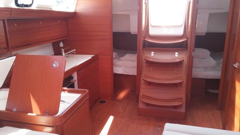 Book yachts online - sailboat - Dufour 410 Grand Large - Olib - rent