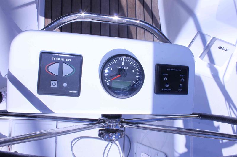 Book yachts online - sailboat - Dufour 430 Grand Large - Marlera - rent