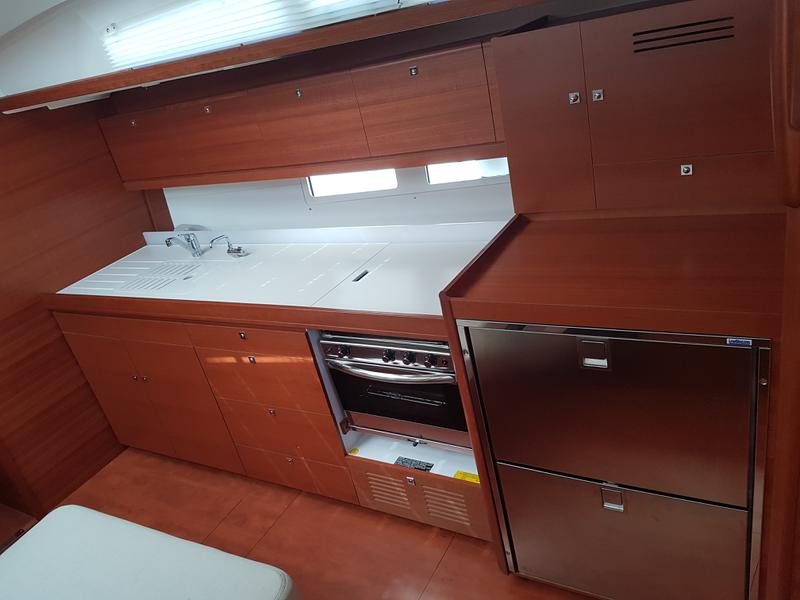 Book yachts online - sailboat - Dufour 460 Grand Large - Arta - rent