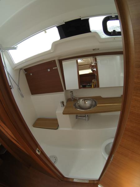 Book yachts online - sailboat - Dufour 410 Grand Large - Dolin - rent