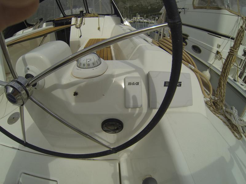 Book yachts online - sailboat - Dufour 410 Grand Large - Dolin - rent