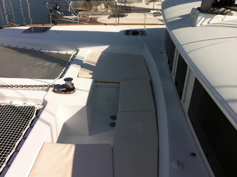 Book yachts online - catamaran - Lagoon 450 - Bevanda - rent