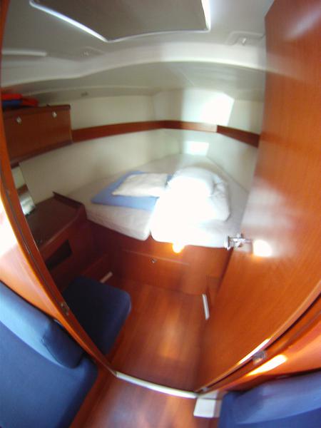 Book yachts online - sailboat - Oceanis 37 - Serena - rent