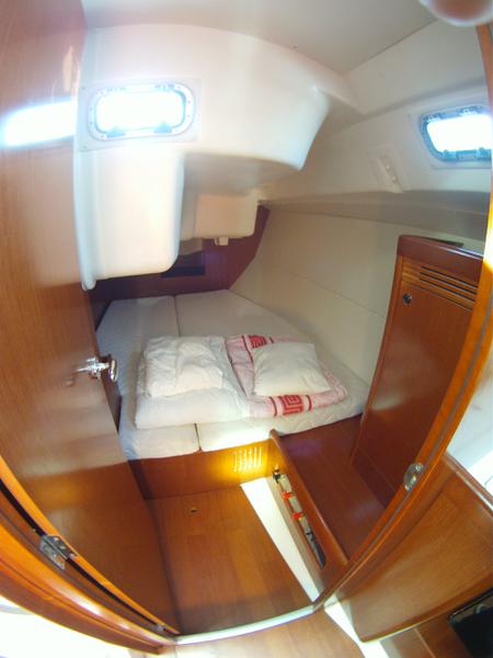 Book yachts online - sailboat - Oceanis 37 - Serena - rent