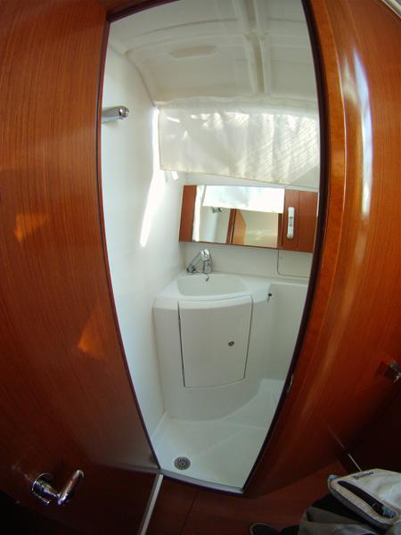 Book yachts online - sailboat - Oceanis 37 - Serena - rent