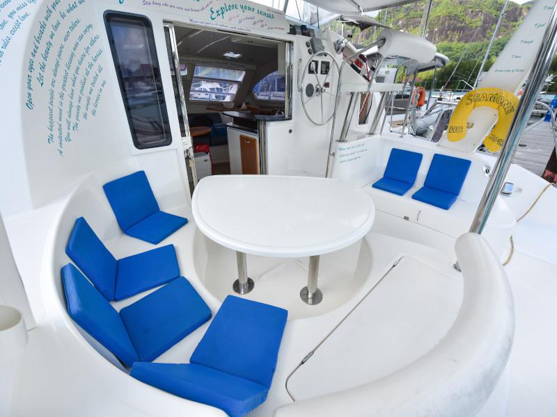 Book yachts online - catamaran - Leopard 40 - Seamone - rent