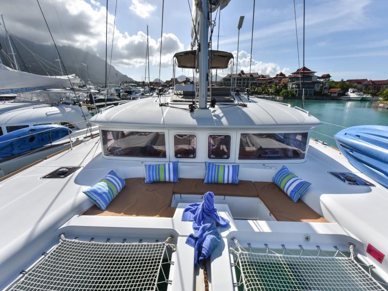 Book yachts online - catamaran - Lagoon 450 - Muzikal - rent