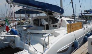 Book yachts online - catamaran - Lavezzi 40 - ILOI - rent