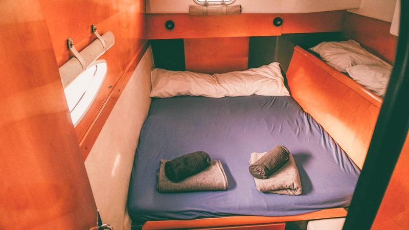 Book yachts online - catamaran - Lavezzi 40 - ILOI - rent