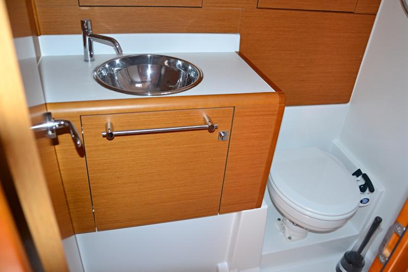 Book yachts online - sailboat - Sun Odyssey 449 - No Stress - rent