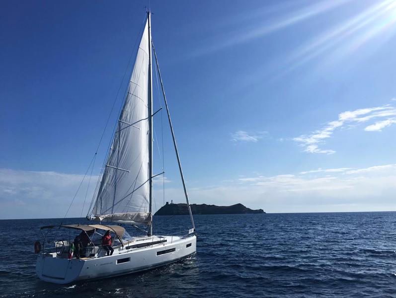 Book yachts online - sailboat - Sun Odyssey 440 - Sail Dance - rent