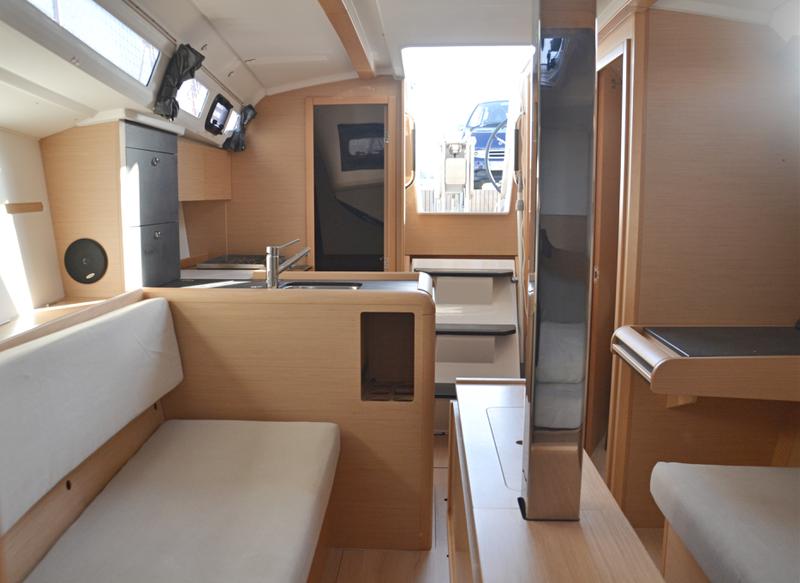 Book yachts online - sailboat - Sun Odyssey 349 - My Cloud - rent