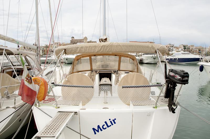 Book yachts online - sailboat - Dufour 445 GL - McLir - rent