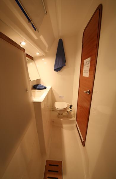 Book yachts online - sailboat - Dufour 445 GL - McLir - rent