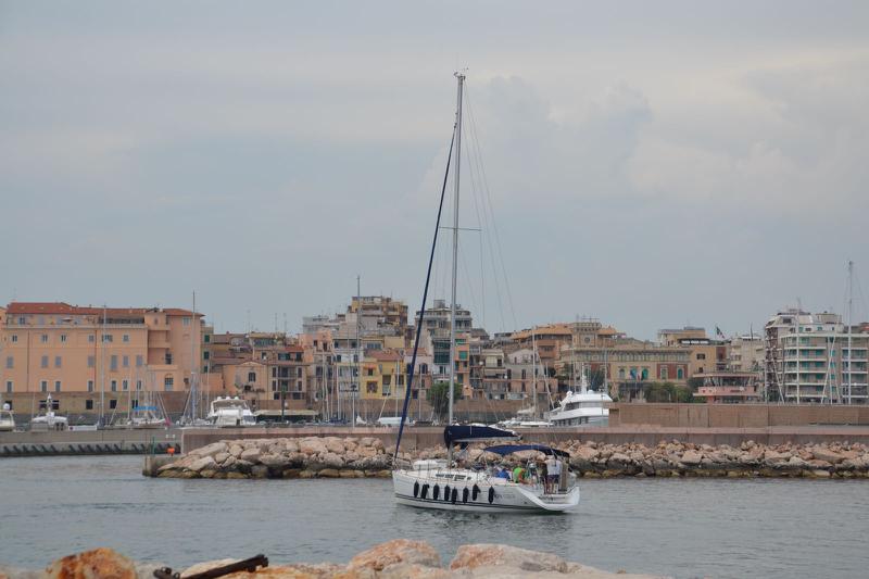 Book yachts online - sailboat - Sun Odyssey 45 Performance - Aurora - rent