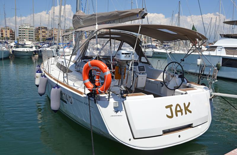 Book yachts online - sailboat - Sun Odyssey 449 - Jak - rent