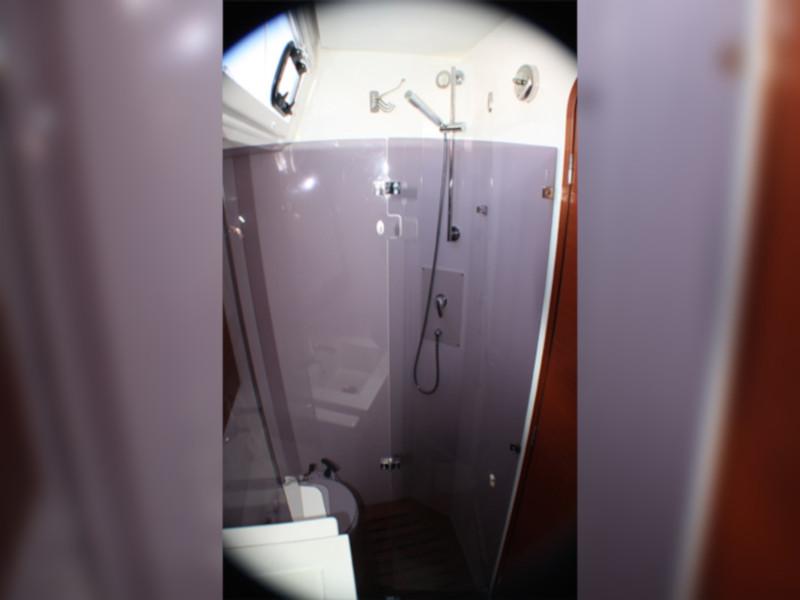 Book yachts online - sailboat - Dufour 512 Grand Large - Head Quarter - rent