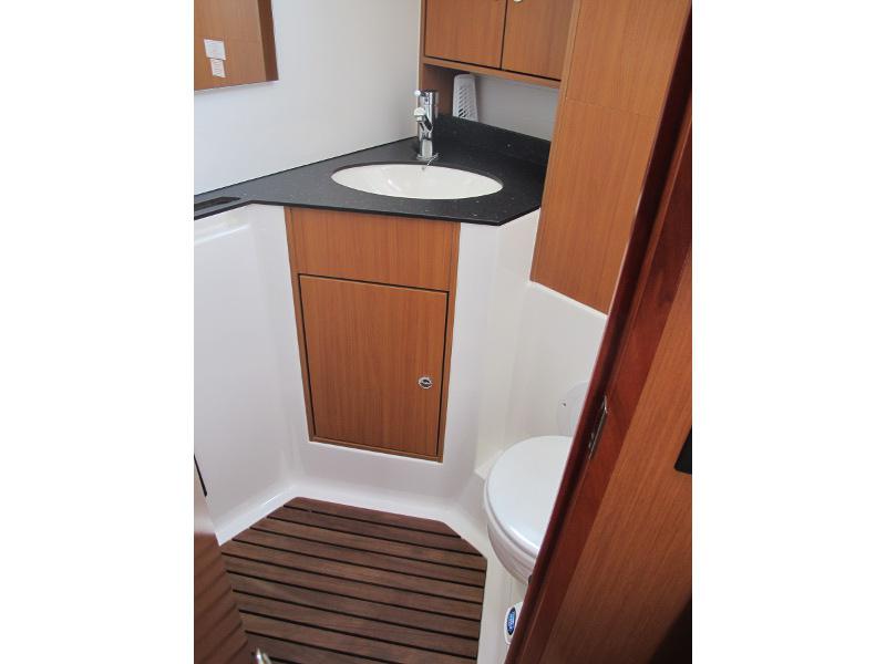 Book yachts online - sailboat - Bavaria 45 - B 45 - rent