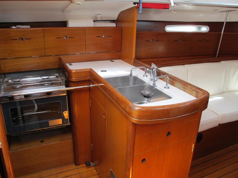 Book yachts online - sailboat - First 40.7 - Kala Nag - rent
