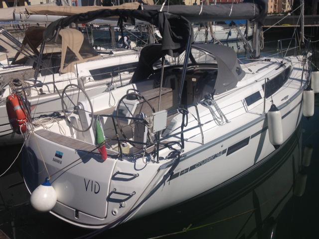 Book yachts online - sailboat - Bavaria Cruiser 34 - Vid - rent