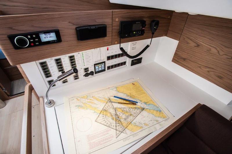 Book yachts online - sailboat - Elan Impression 50 - Sea Duce - rent