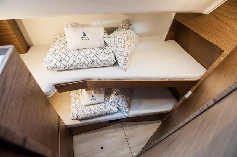 Book yachts online - sailboat - Elan Impression 50 - Sea Duce - rent