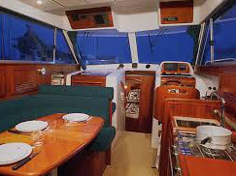 Book yachts online - motorboat - Antares 10.80 - Matija with A/C - rent
