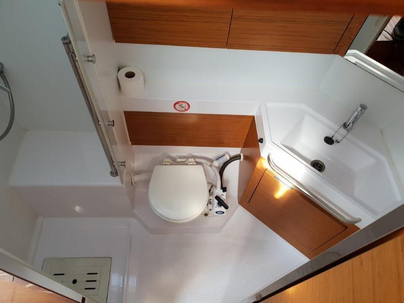 Book yachts online - sailboat - Elan 494 Impression - Lucija I with A/C - rent