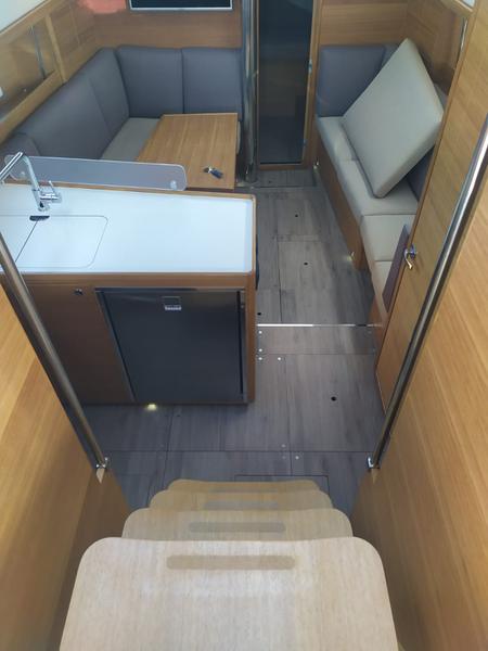 Book yachts online - sailboat - Elan Impression 40.1 - Baby Shark with A/C - rent