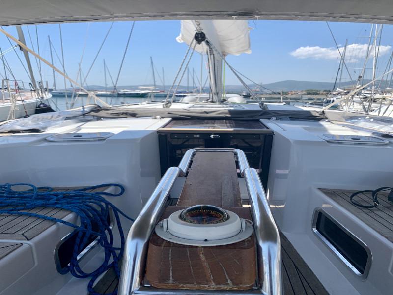 Book yachts online - sailboat - Hanse 445 - PHAZAN - rent