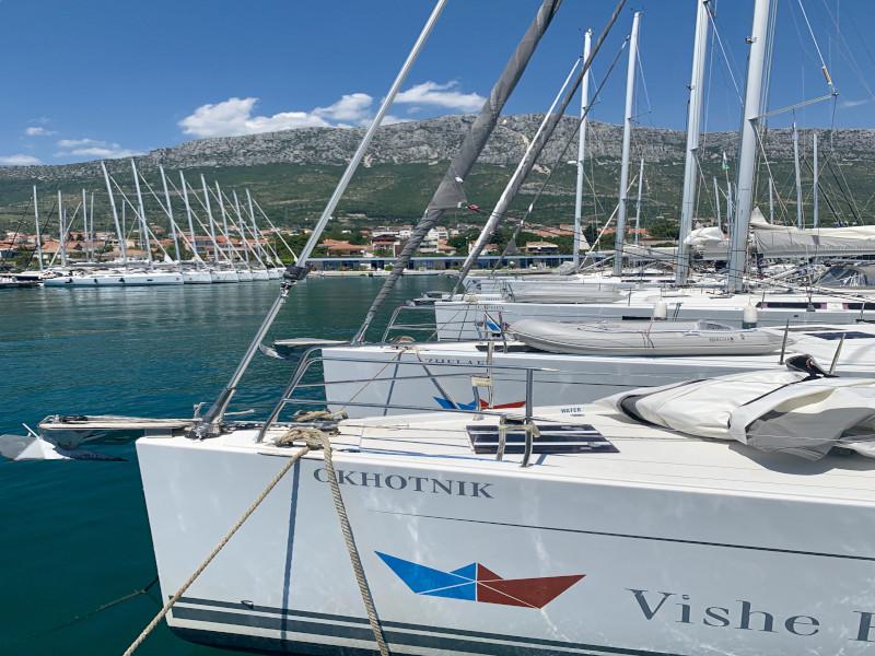 Book yachts online - sailboat - Hanse 445 - OKHOTNIK - rent