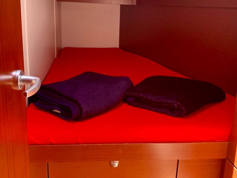 Book yachts online - sailboat - Hanse 445 - SIDIT - rent