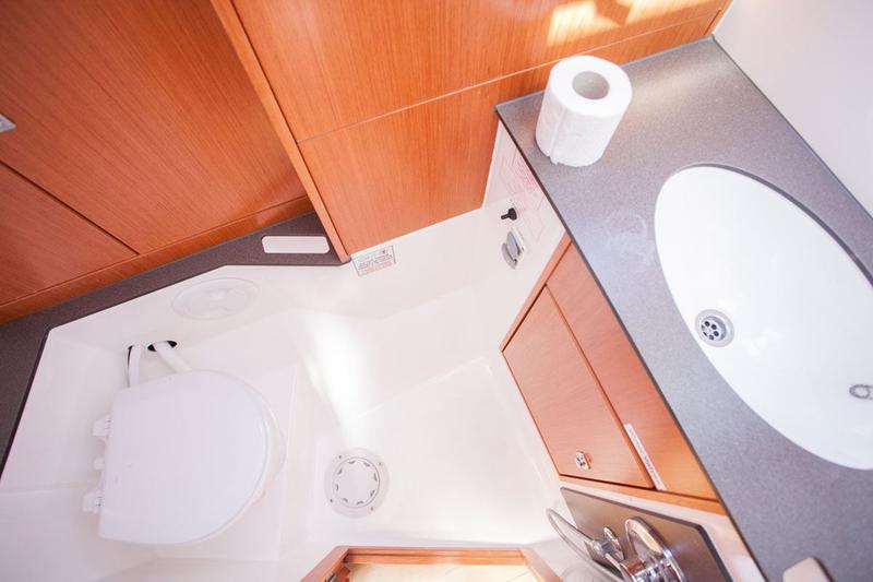 Book yachts online - sailboat - Bavaria Cruiser 37 - Nancy - rent