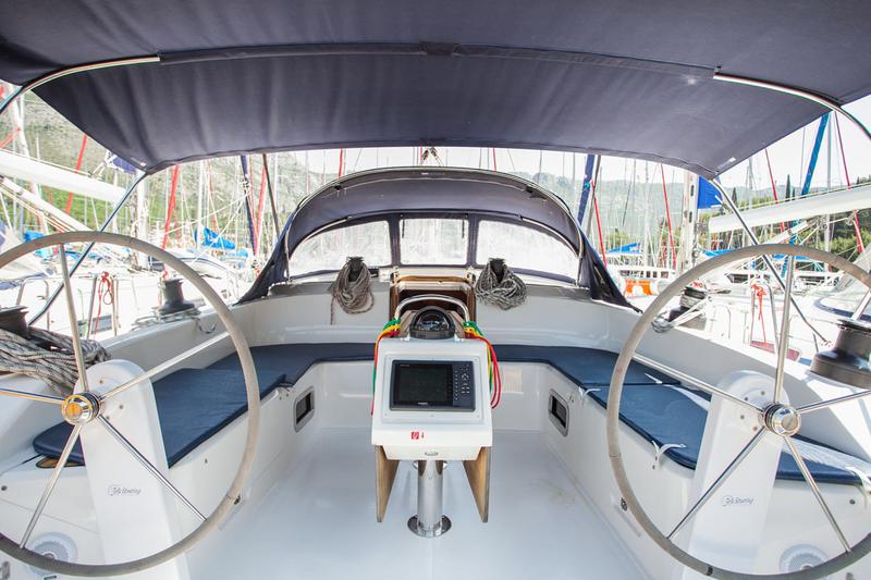 Book yachts online - sailboat - Bavaria Cruiser 51 - Fantasy - rent