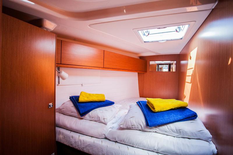 Book yachts online - sailboat - Bavaria Cruiser 51 - Game Point - rent