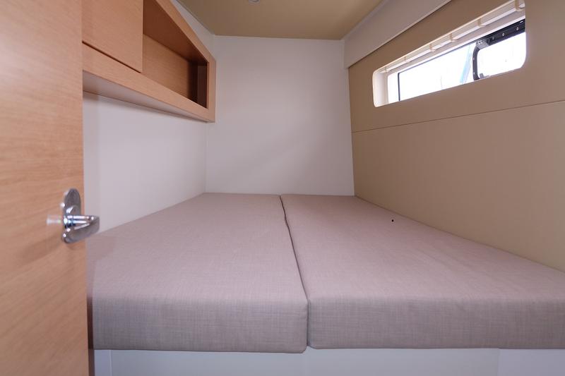 Book yachts online - catamaran - Nautitech Open 40 - BLUE POINT - rent