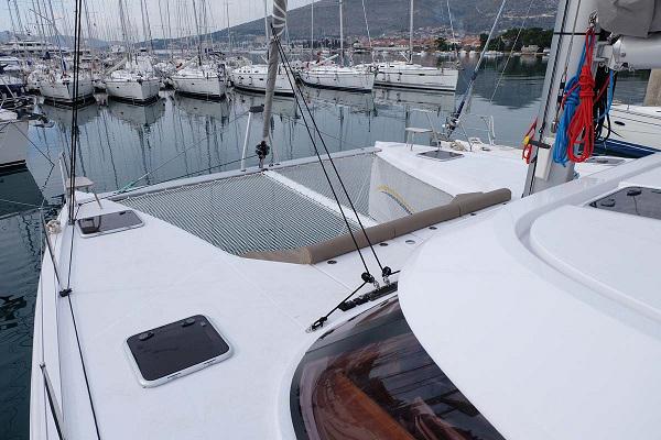 Book yachts online - catamaran - Nautitech Open 40 - BLUE POINT - rent