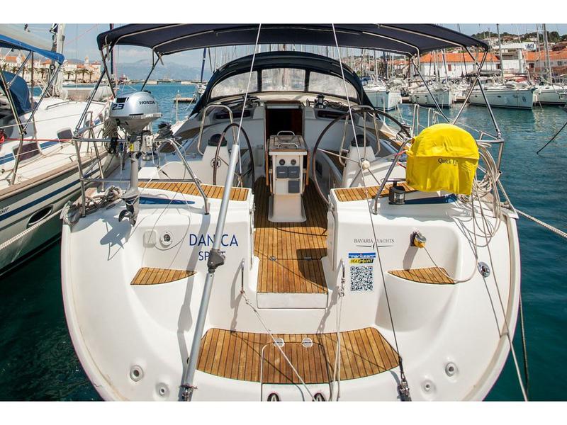 Book yachts online - sailboat - Bavaria 50 Cruiser - Danica - rent