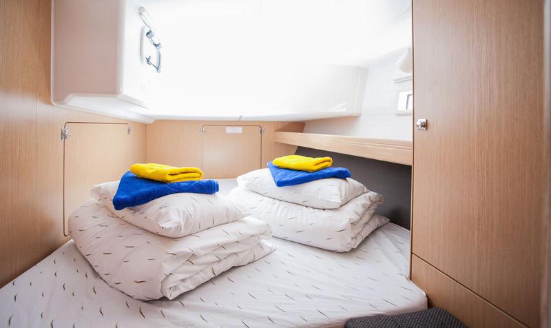 Book yachts online - sailboat - Bavaria Cruiser 46 OW. - 'njoy - rent