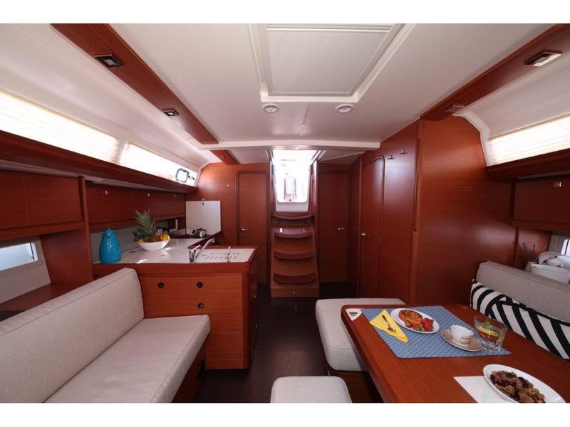 Book yachts online - sailboat - Dufour 412 Grand large - Matul - rent