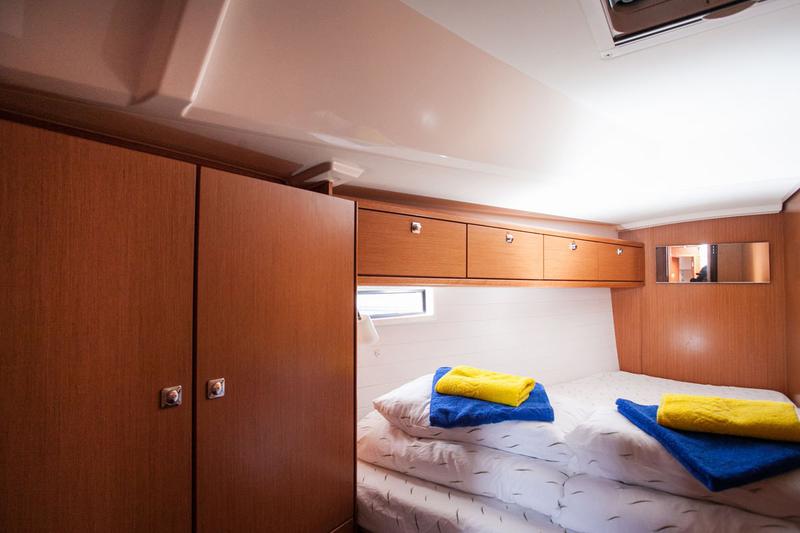 Book yachts online - sailboat - Bavaria Cruiser 46 - Queen Mary - rent