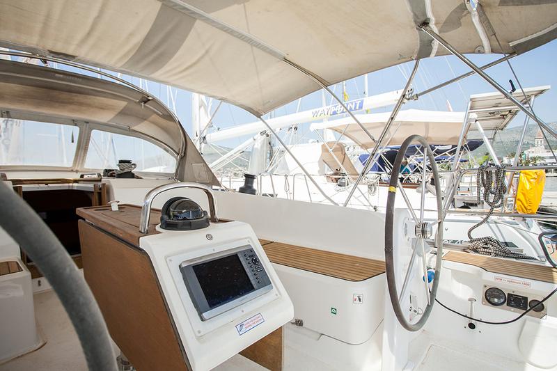 Book yachts online - sailboat - Bavaria Cruiser 46 - Queen Mary - rent